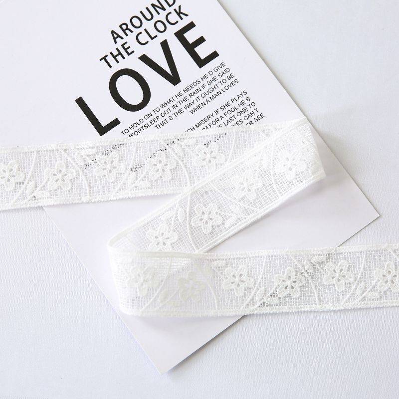 Lace Ribbon – Flower with Branch – Roll 3cm × 3,5m