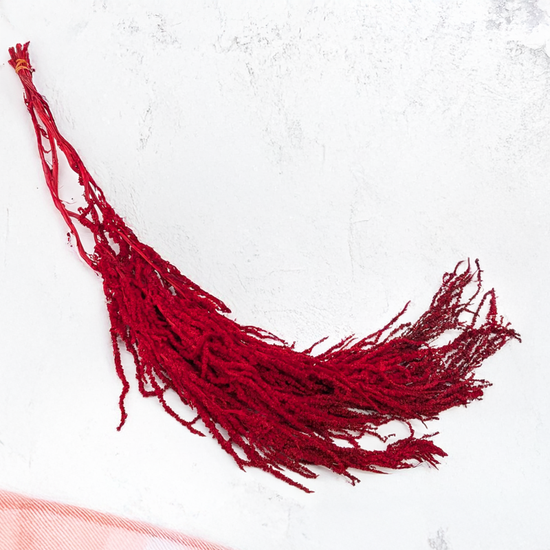 Szarlat red Royal 1.png