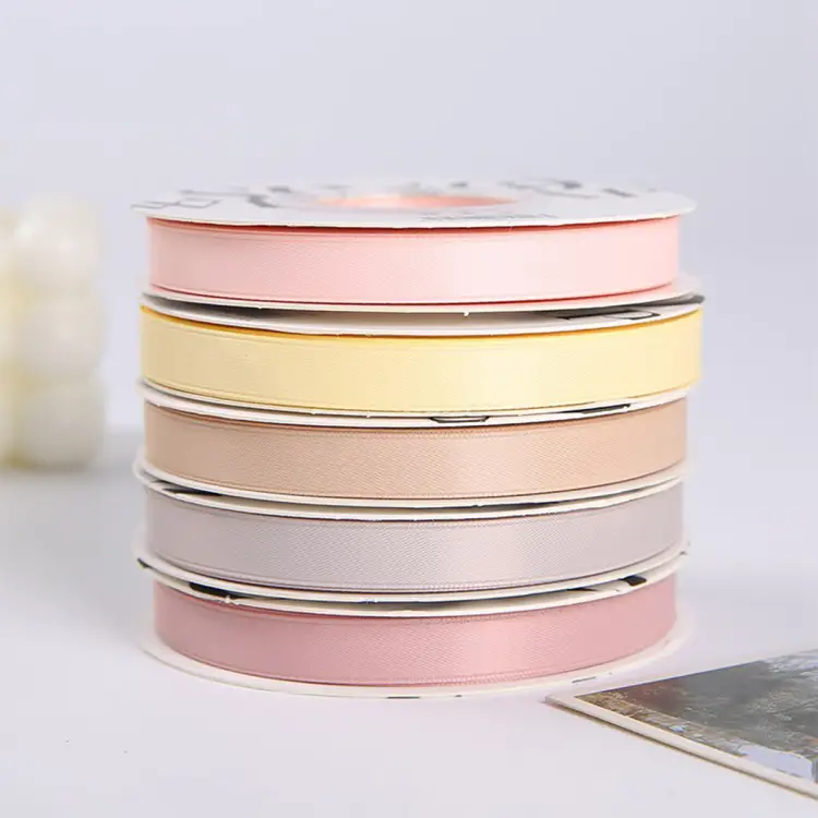 Wstążka florystyczna Satynowa1cm 2.png