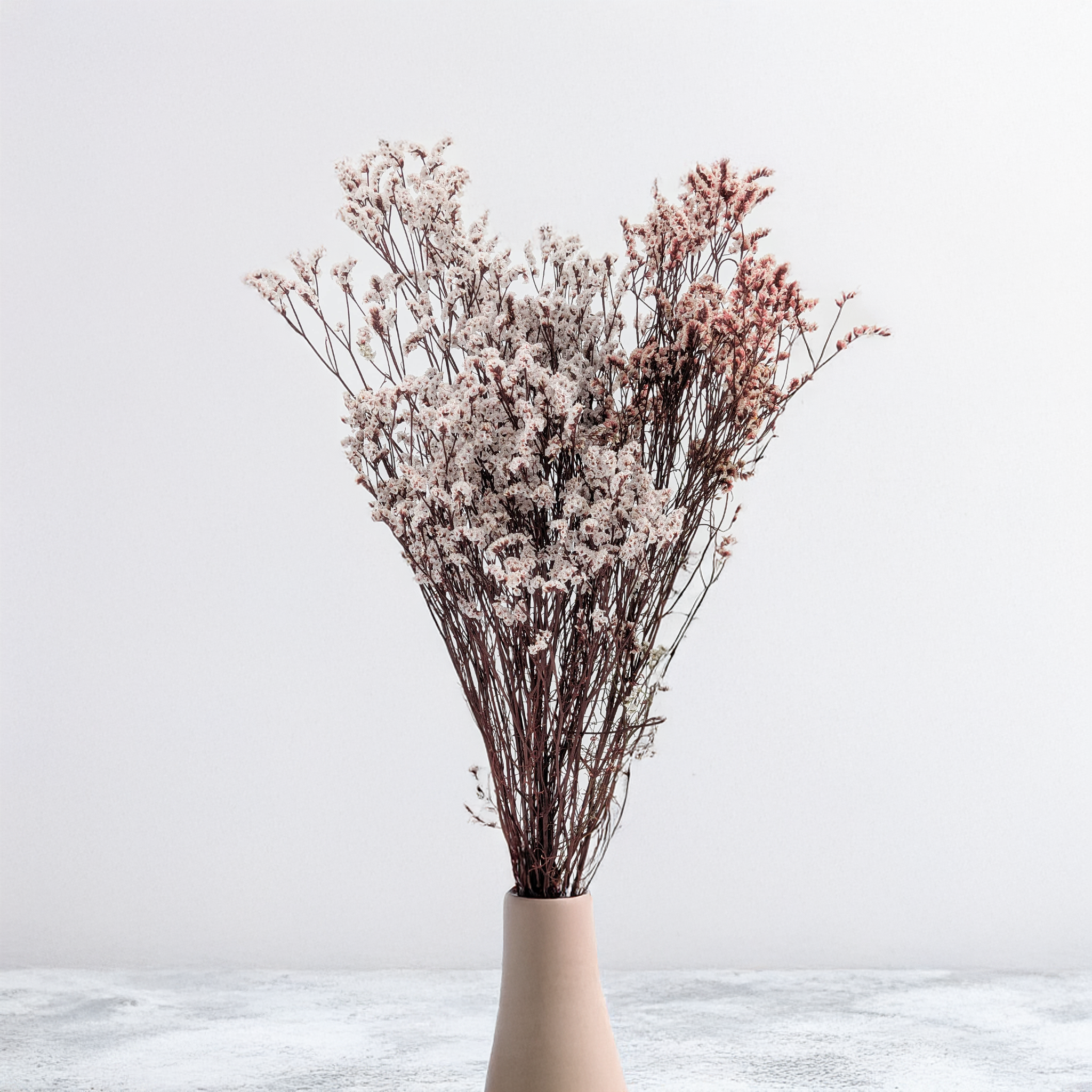 Decorations made from preserved Limonium Sinense